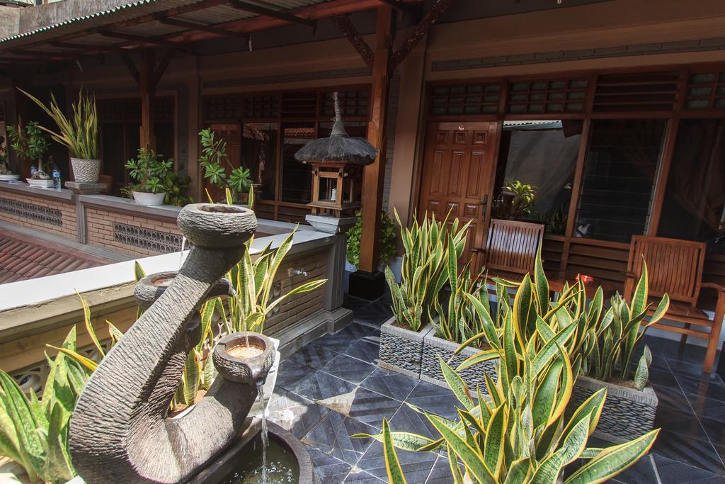 Rabasta Kuta Beach Inn Exteriér fotografie