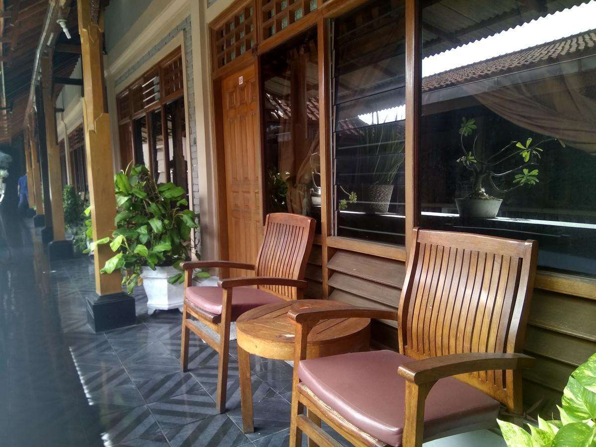 Rabasta Kuta Beach Inn Exteriér fotografie